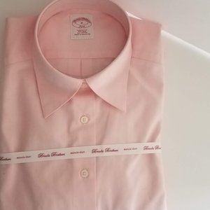 Brooks Brothers Pink Oxford Size 8 - NWT